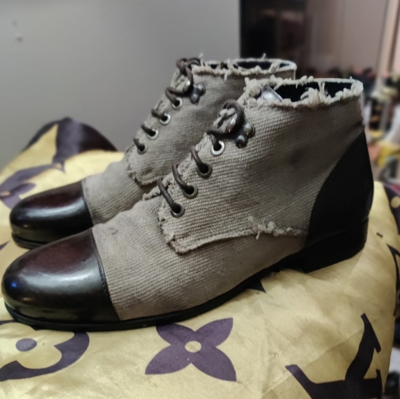 Dolce & Gabbana Other - Dolce & Gabbana boots